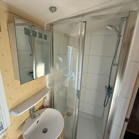 Veluwe Private Jacuzzi, Park Swimming Pool And Children's Entertainment Hoenderloo