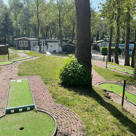 Apartamento Veluwe Private Jacuzzi, Park Swimming Pool And Children's Entertainment Hoenderloo