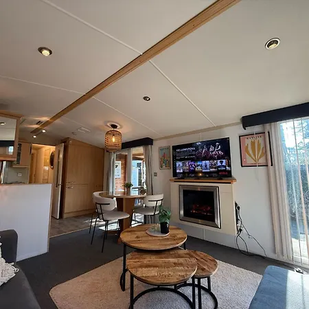 Veluwe Private Jacuzzi, Park Swimming Pool And Children's Entertainment * 霍德鲁