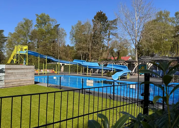 Apartament Veluwe Private Jacuzzi, Park Swimming Pool And Children's Entertainment Hoenderloo