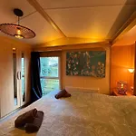 Veluwe Private Jacuzzi, Park Swimming Pool And Children's Entertainment *