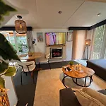 Lejlighed Veluwe Private Jacuzzi, Park Swimming Pool And Children's Entertainment *
