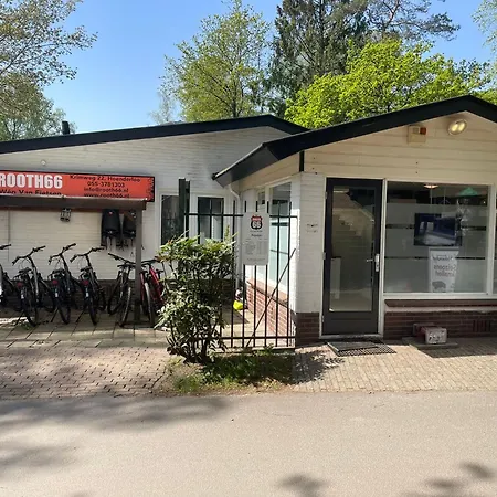 Lägenhet Veluwe Private Jacuzzi, Park Swimming Pool And Children's Entertainment