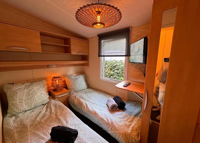 Veluwe Private Jacuzzi, Park Swimming Pool And Children's Entertainment * Hoenderloo