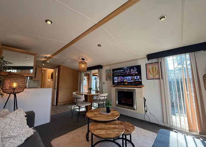 Veluwe Private Jacuzzi, Park Swimming Pool And Children's Entertainment * Hoenderloo